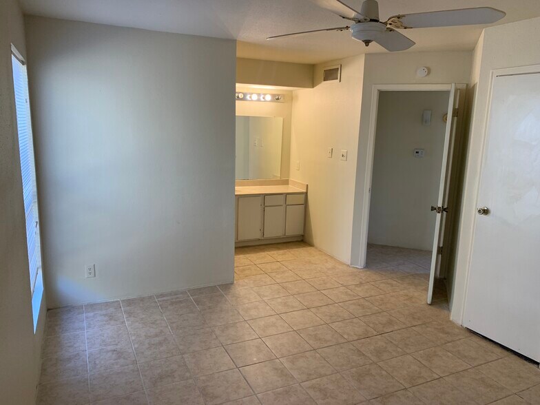 Building Photo - 7200 T C Jester Blvd