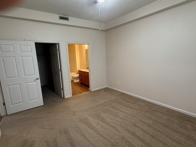 Building Photo - 785 Oakleaf Plantation Pkwy