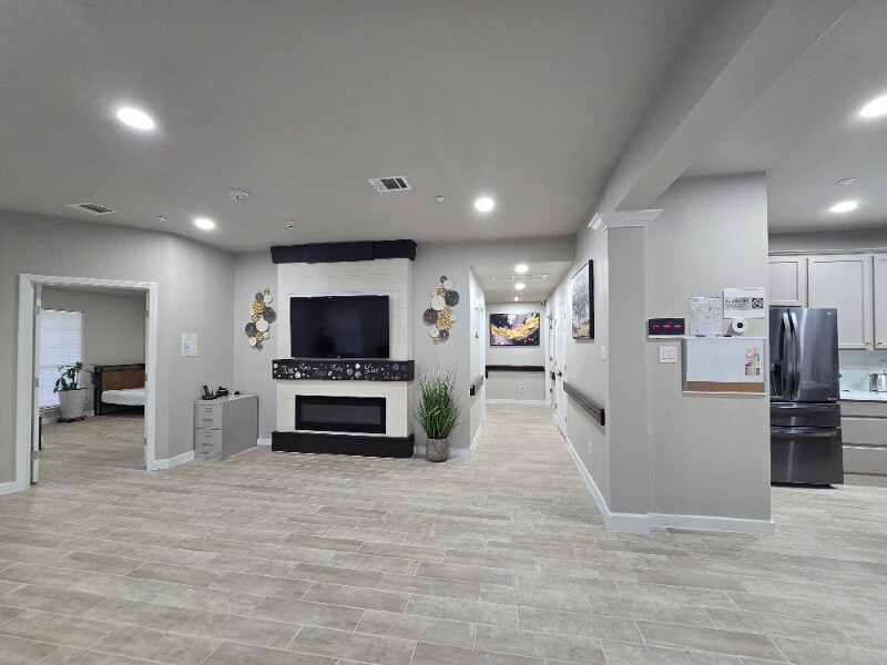 Building Photo - 1228 Sandwick Dr