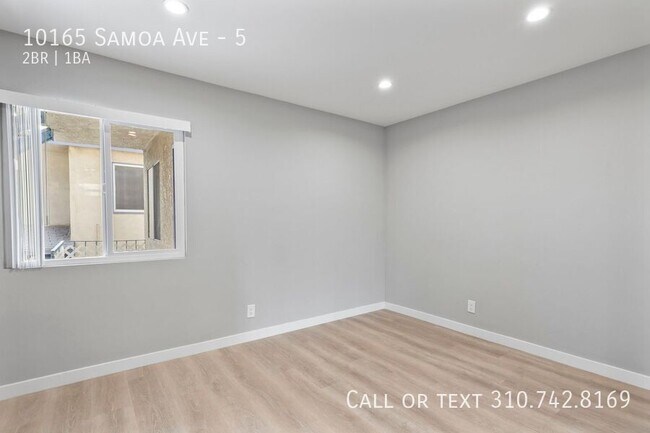 Building Photo - 10165 Samoa Ave