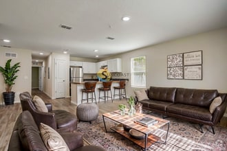 Building Photo - 11486 Oakfield Ct