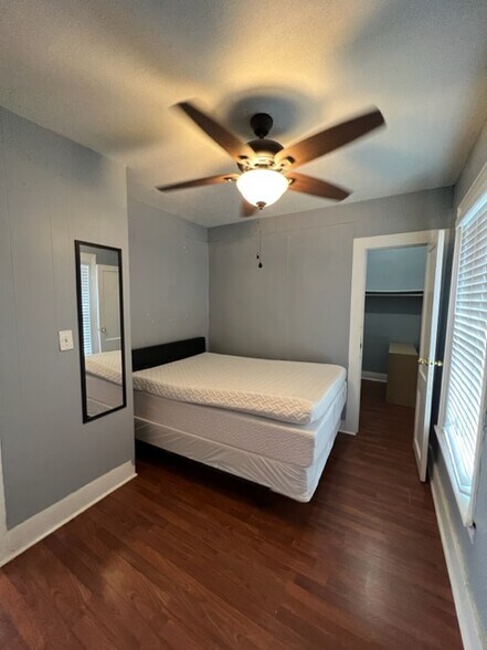 Building Photo - 309 Columbus Ave