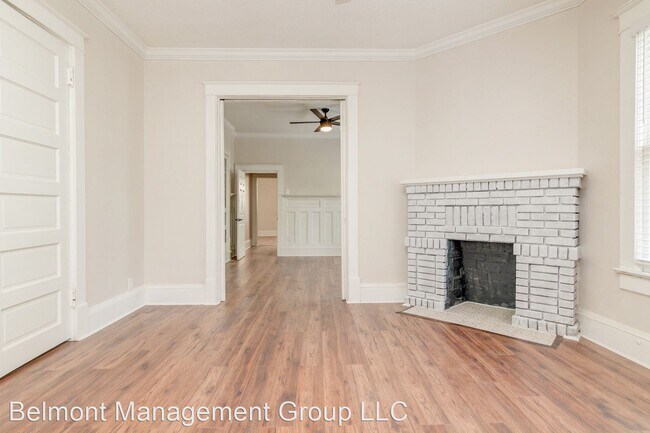 Building Photo - 611 S Park Ave