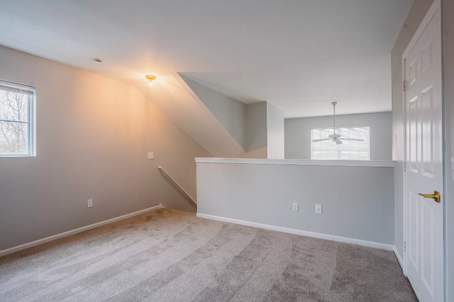 Building Photo - 100 Avalon Haven Dr