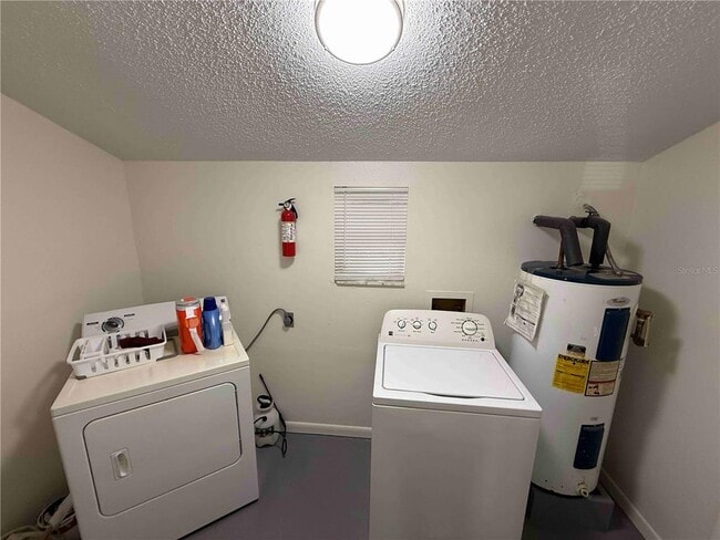 Building Photo - 5600 59th Way N