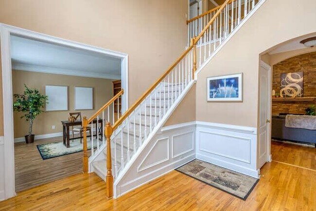 Building Photo - 1661 Stilesboro Ridge Dr NW