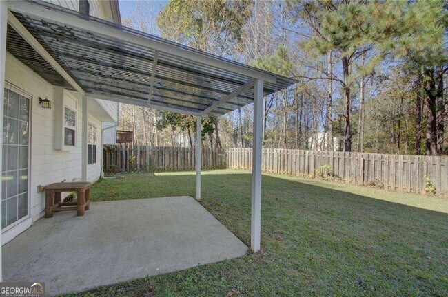 Building Photo - 2820 Northcliff Dr