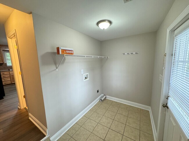 Building Photo - GREAT LOCATION!! Newly Remodeled 3-Bedroom Rental Home in Kannapolis