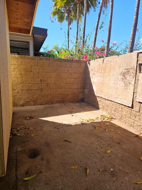 Building Photo - 272 Hoohie St