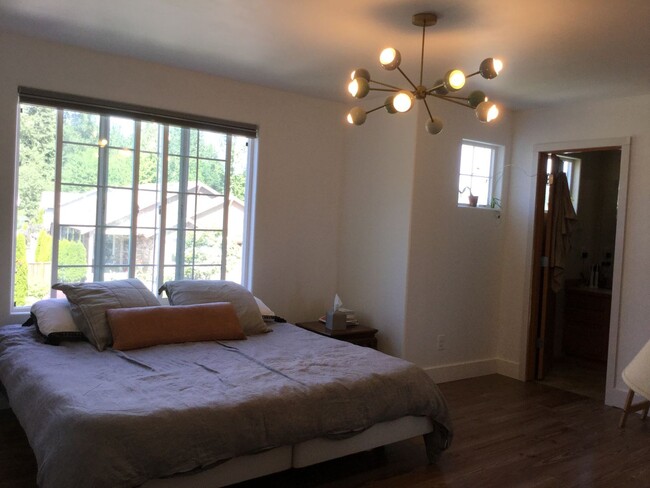 Building Photo - Mill Creek 4 bedroom