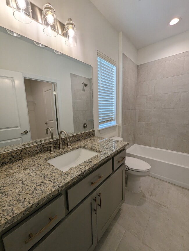 Building Photo - 353 Commonwealth Blvd