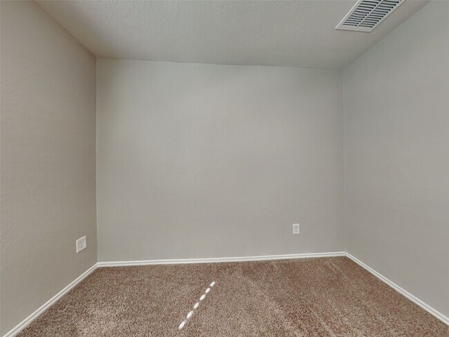 Building Photo - 125 Moonrise Dr