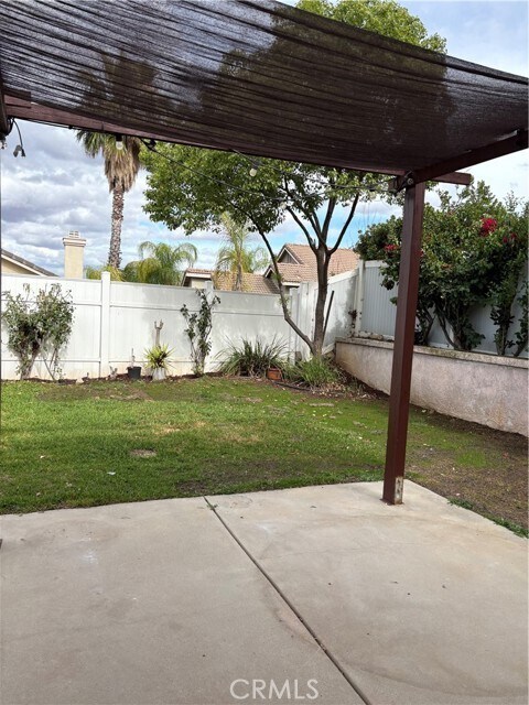 Building Photo - 26630 Black Horse Cir