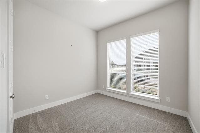 Building Photo - 3053 Elmwood St