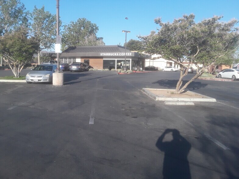 Building Photo - 1503 E Avenue Q6