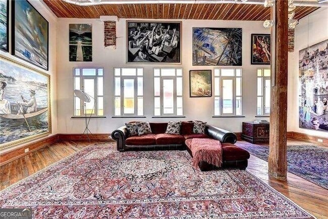 Building Photo - 161 Mangum St SW