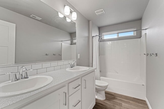 Building Photo - River District Home For Rent