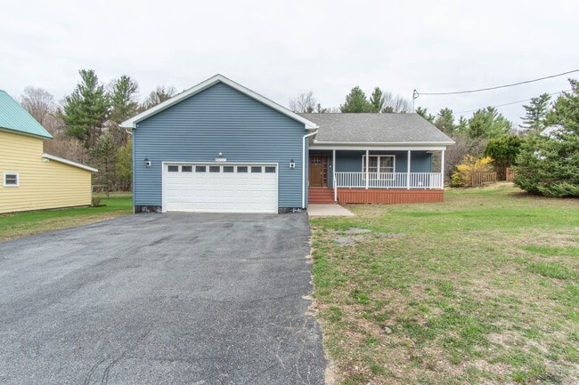 Building Photo - 29573 Maple St