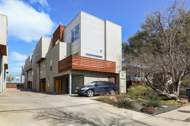 Building Photo - 5205 Capitol Ave