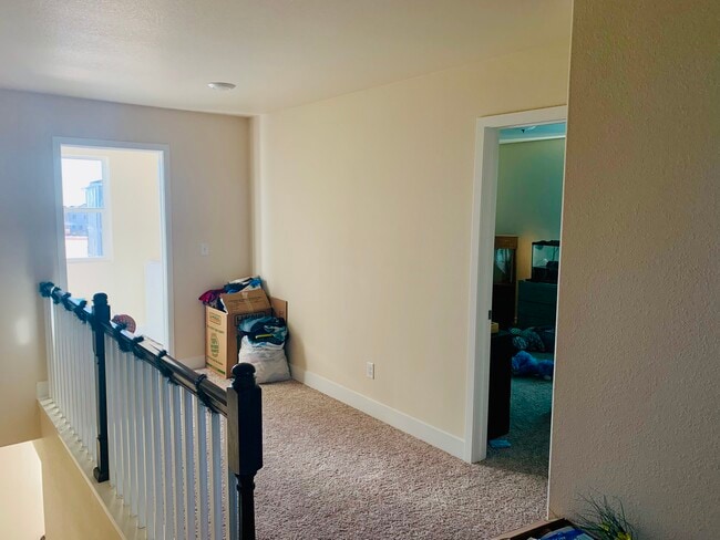 Building Photo - 9805 Granite Park Ln