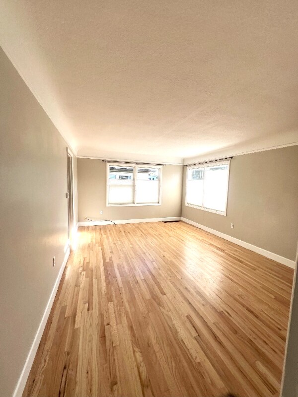 Building Photo - 2834 SE 50th Ave