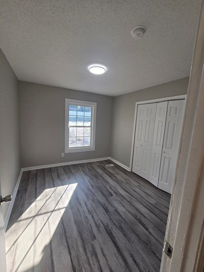 Building Photo - Beautiful Downtown Enterprise