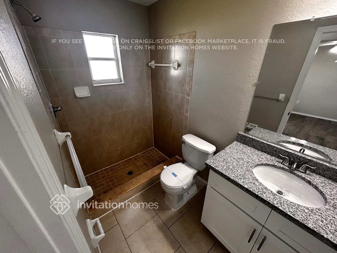 Building Photo - 8425 Split Creek Cir