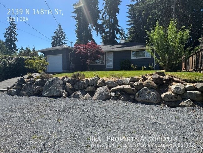 Building Photo - 2139 N 148th St