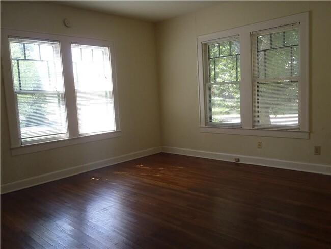 Building Photo - 2800 Dancy St