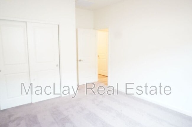 Building Photo - 4023 N Ghost Holw Wy