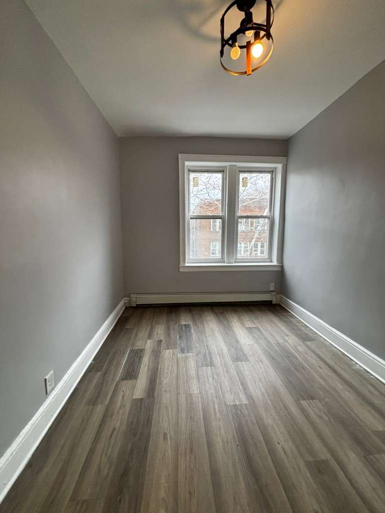 Building Photo - 243 Lexington Ave