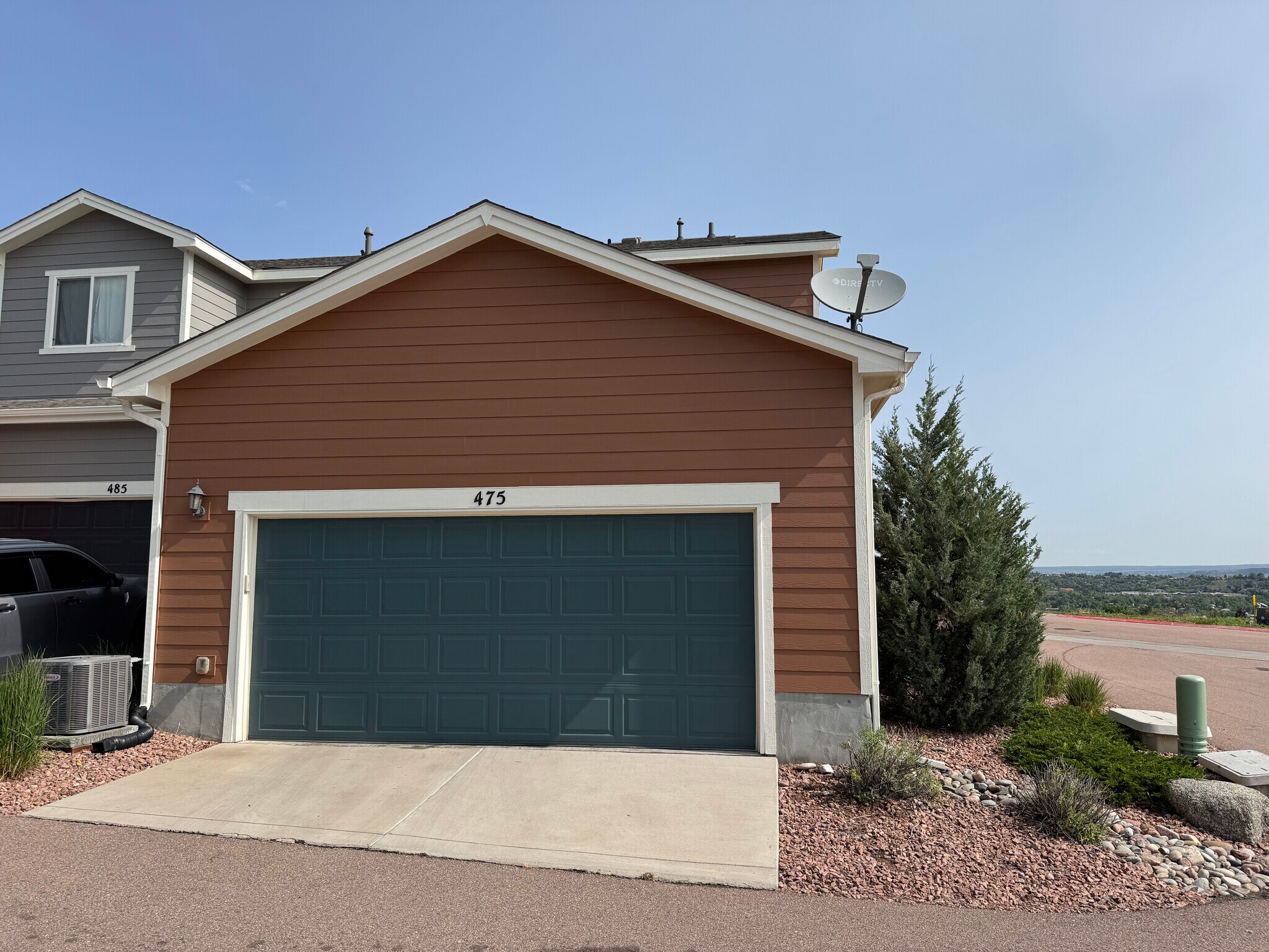 Building Photo - 475 Eclipse Dr