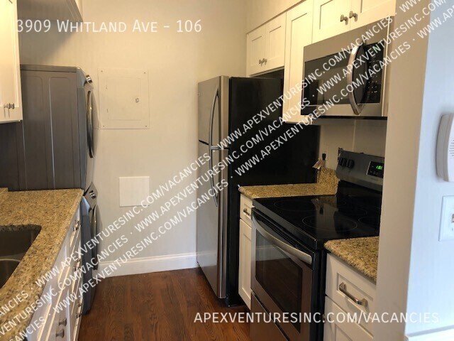 Building Photo - 3909 Whitland Ave