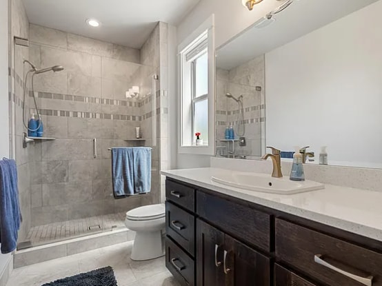 Building Photo - 3952 Arizona Dr