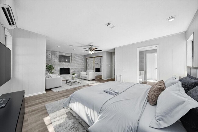 Building Photo - 13426 Balcrest Dr