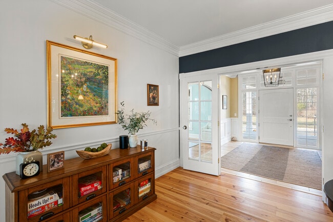 Building Photo - 35 Old Flds Wy