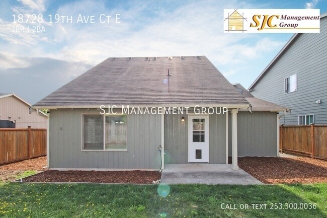 Building Photo - 18728 19th Ave Ct E