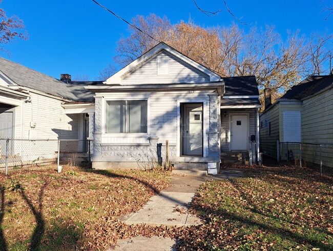 Primary Photo - 119 N 34th St