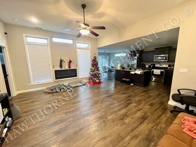 Building Photo - Beautiful 3 Bedroom Home in Southern Columbia