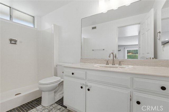 Building Photo - 1335 N Sarita Pl