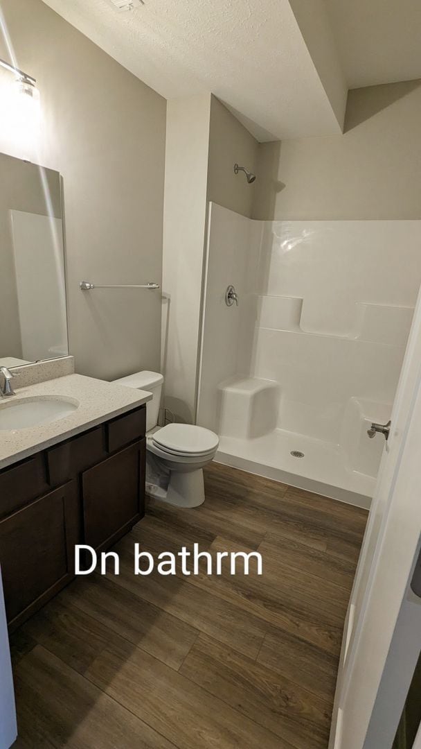 Building Photo - 2023 Beautiful 3 Bedroom home with first floor master bedroom