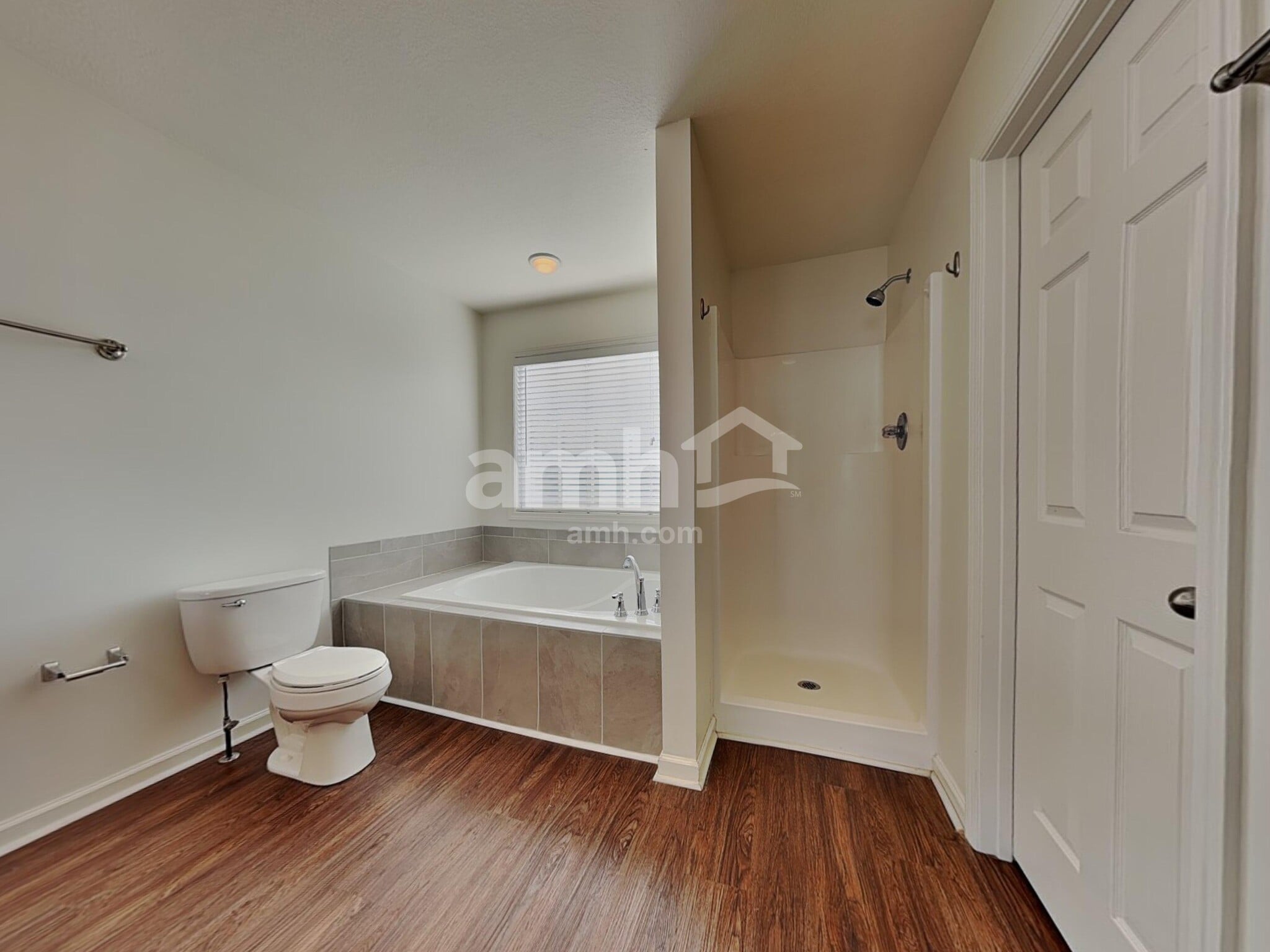 Building Photo - 3127 Champions Trail Ln