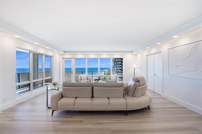 Building Photo - 5100 N Ocean Blvd