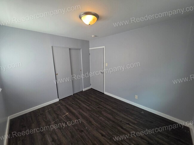 Building Photo - 7736 Beech Ave