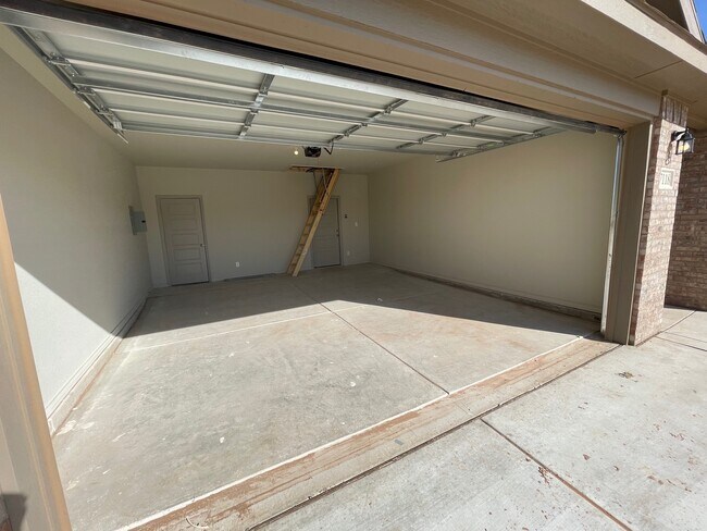 Building Photo - 7118 22nd St