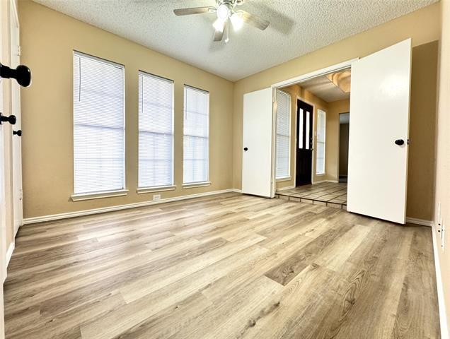 Building Photo - 921 Baxter Dr