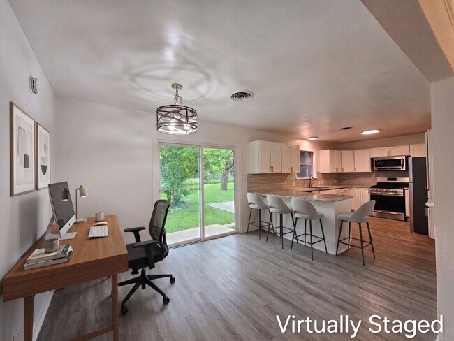 Building Photo - HUGE RENT REDUCTION AND $99 MOVE IN SPECIAL!