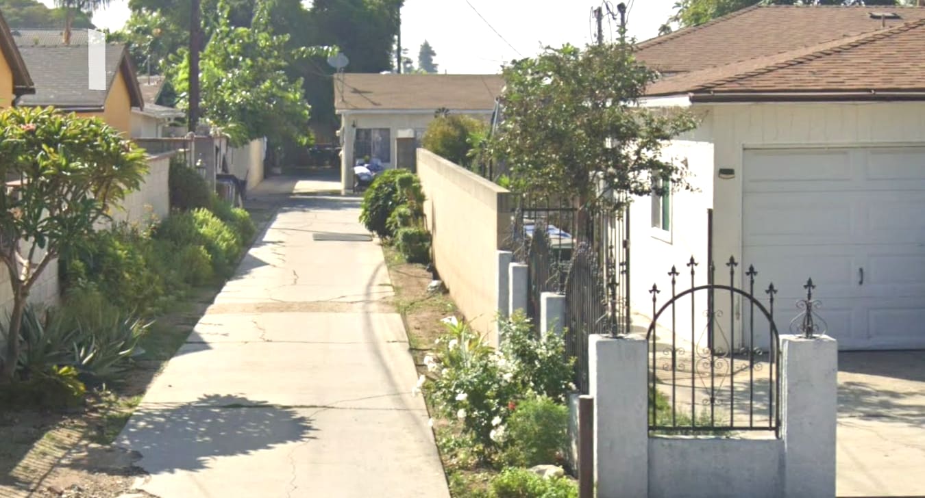 Building Photo - 11732 Killian St