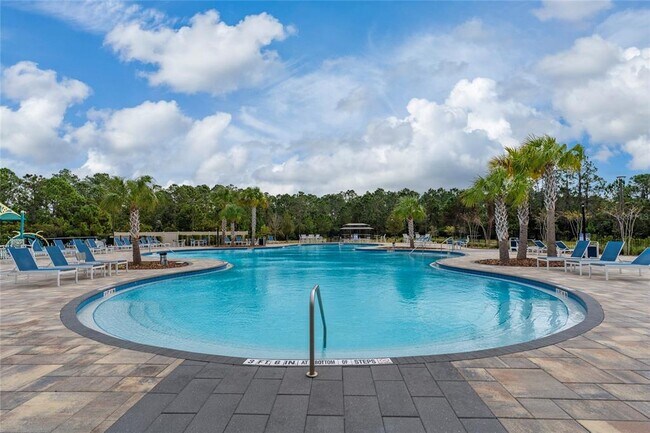 Building Photo - 6594 Leo Ln