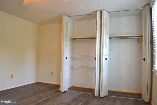 Building Photo - 16570 Sioux Ln